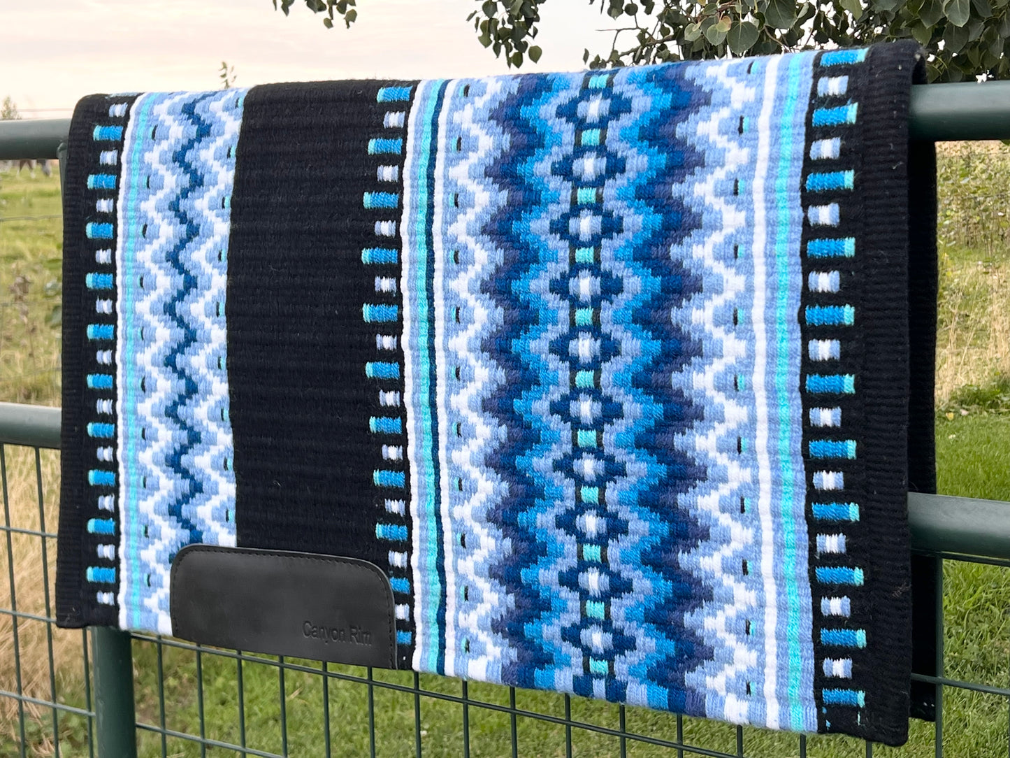 Beautiful oversized show pad