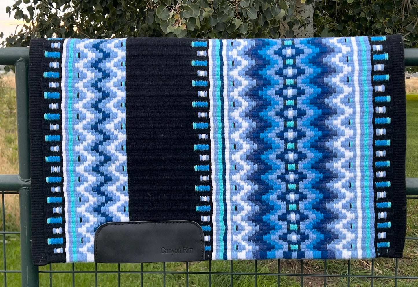 Beautiful oversized show pad