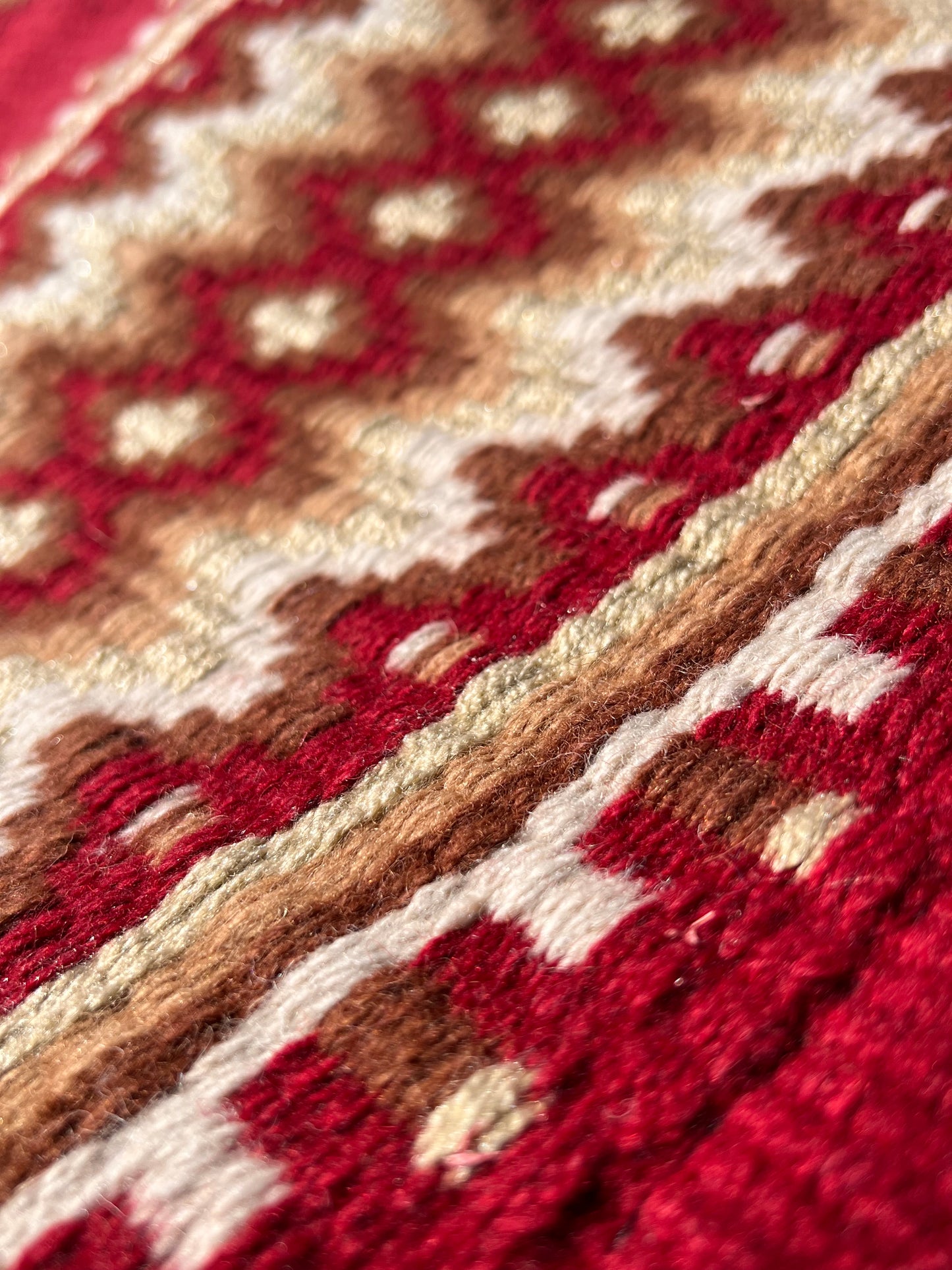 Beautiful custom design oversized show pad