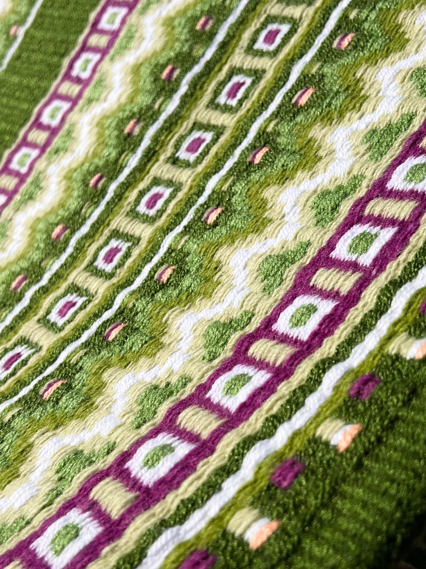 Beautiful oversized show pad