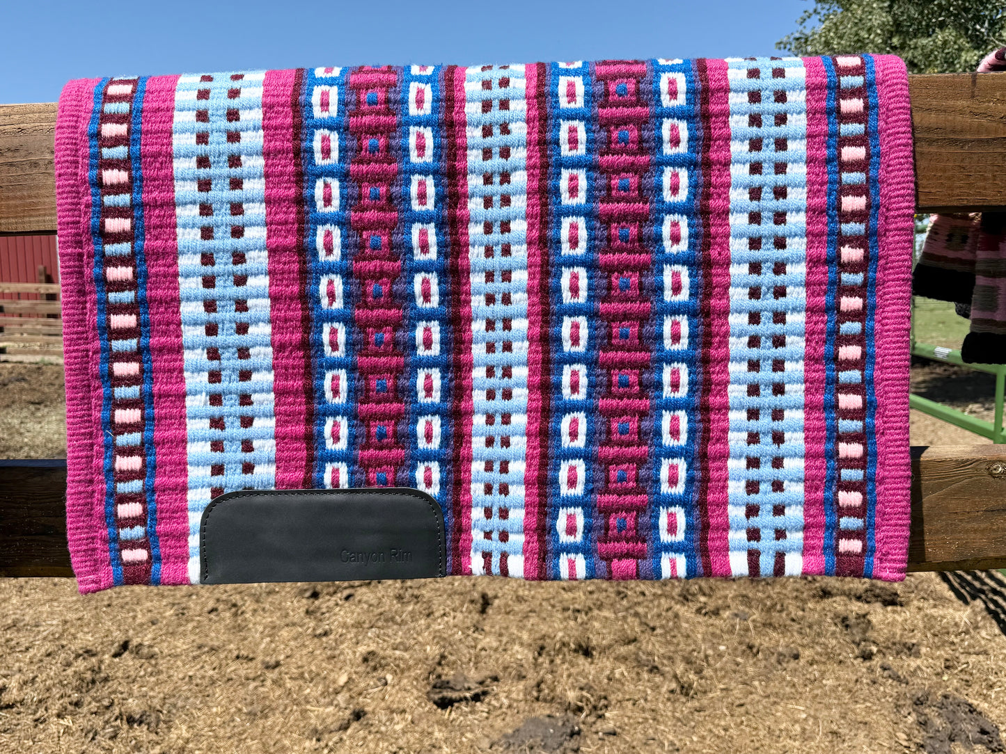 New oversized Show pad