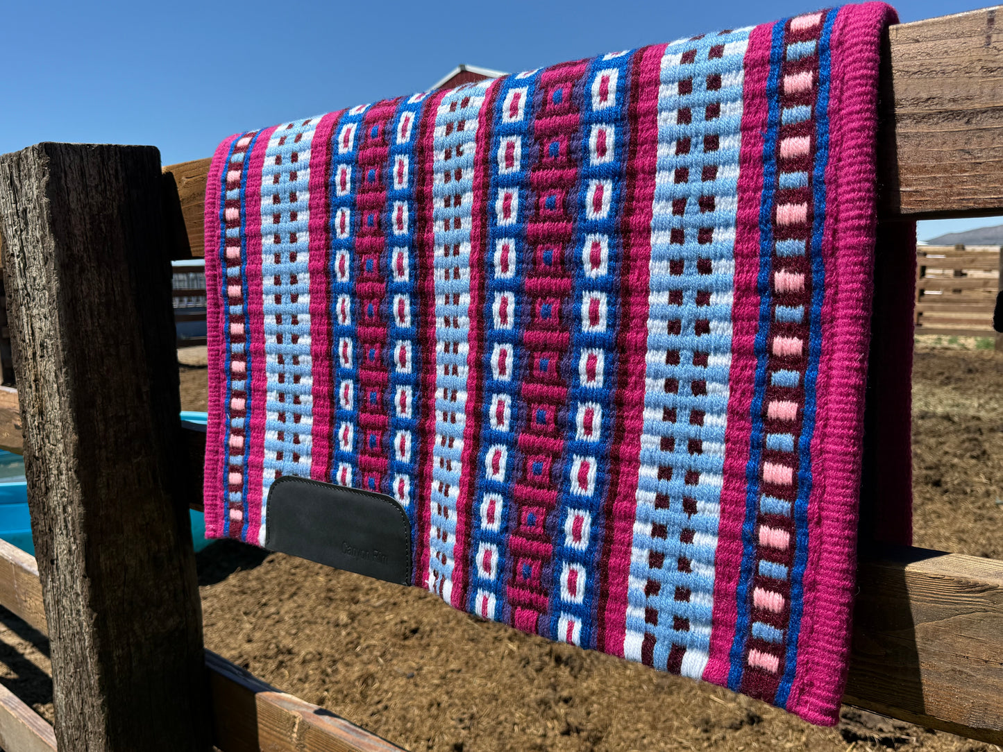 New oversized Show pad