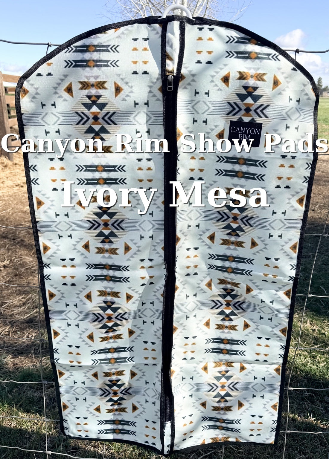 Canyon Rim Show Pads Garment Bag Collection