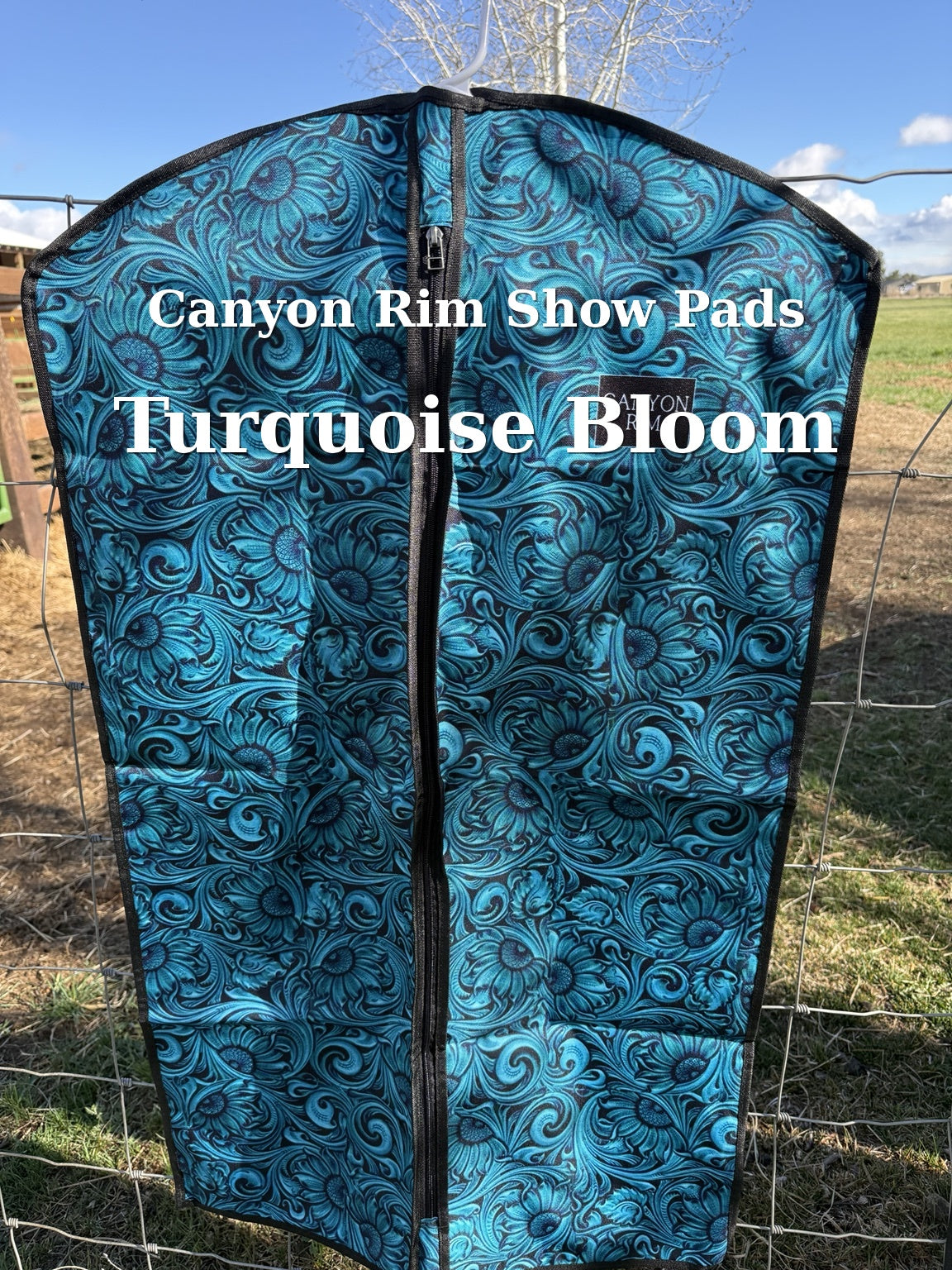 Canyon Rim Show Pads Garment Bag Collection